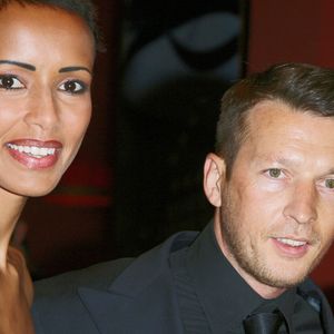 Interviewée par "Télé Star", la maman de Tess (née en 2007 de son amour avec Christophe Rocancourt) a confirmé qu'elle allait bel et bien se marier en 2025.
Sonia Rolland et Christophe Rocancourt au Casino de Deauville en 2007. Photographiés par Guignebourg-Nebinger/ABACAPRESS.COM