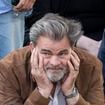 Clovis Cornillac a suivi une scolarité atypique à Paris : "Quand je suis sorti de là, je savais lire mais pas écrire"
