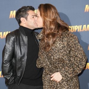 Jamel Debbouze et Mélissa Theuriau - Avant-première du film "Marsupilami" au Grand Rex à Paris le 1er février 2026. © Coadic Guirec / Bestimage