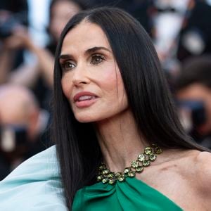 Demi Moore - Montée des marches pour la cérémonie de clôture du 79ème Festival International du Film de Cannes, le 23 mai 2026. © Olivier Borde / Bestimage