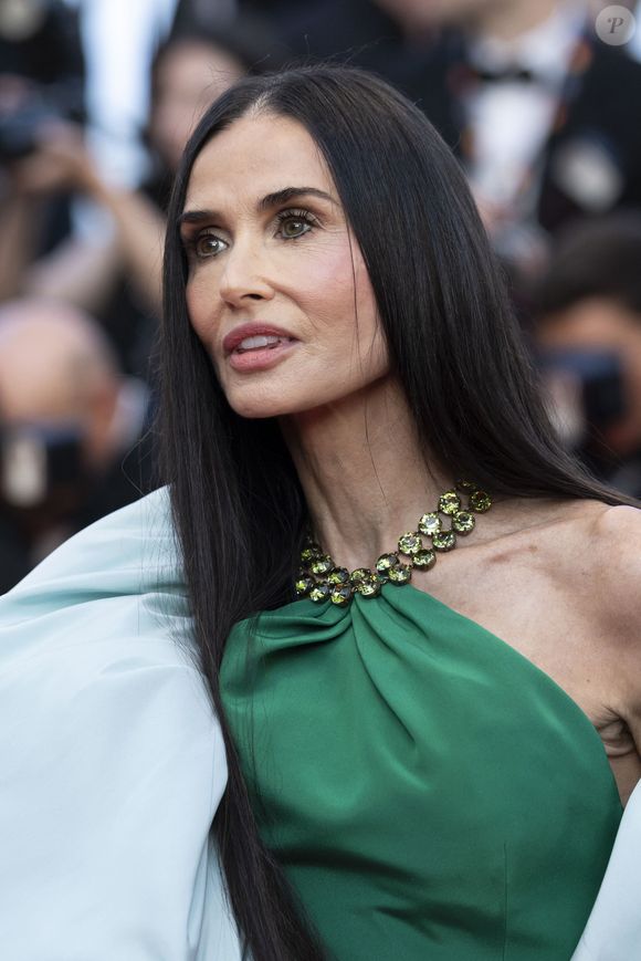 Demi Moore - Montée des marches pour la cérémonie de clôture du 79ème Festival International du Film de Cannes, le 23 mai 2026. © Olivier Borde / Bestimage