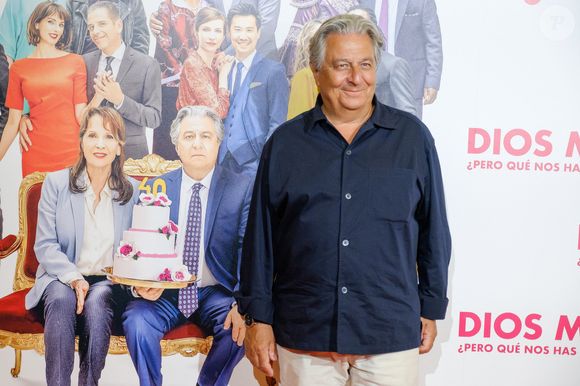 Aujourd'hui, les chaînes de télé dictent tout : scénario, casting, fin du film... Un système verrouillé qui décourage les artistes.

Christian Clavier à la première du film "Dios Mio, Pero Que Nos Has Hecho ?" à Madrid, le 12 juillet 2022.

© Atilano Garcia/SOPA Images via Zuma Press/Bestimage