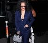 Son vestiaire signature repose sur des coupes impeccablement structurées et des matières variés qui étonnement se marient parfaitement.

Rihanna arrive au restaurant Cesar Paris après le concert de Céline Dion le 16 septembre 2026. 

© Gedeon Taieb / Bestimage