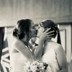 Mariage champêtre pour Clémence Castel avec Marie en Normandie : l'aventurière de Koh Lanta a dit oui à la maman de sa petite Colette