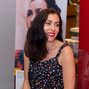 Exclusif - Olivia Ruiz - Rencontre Fnac avec Olivia Ruiz, à la Fnac Montparnasse - Paris le 17/06/2022 - © Jack Tribeca / Bestimage