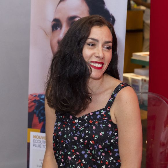 Exclusif - Olivia Ruiz - Rencontre Fnac avec Olivia Ruiz, à la Fnac Montparnasse - Paris le 17/06/2022 - © Jack Tribeca / Bestimage