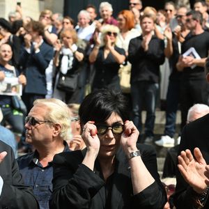 Liane Foly - Obsèques de la chanteuse et pianiste française Marie-Paule Belle, en l'église Saint-Roch à Paris le 3 aout 2026. © Agence / Bestimage