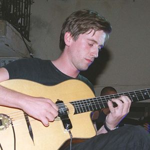 Thomas Dutronc aux Nuits des Guitares de Patrimonio en Corse, le 25 juillet 2000. © MAX COLIN / BESTIMAGE