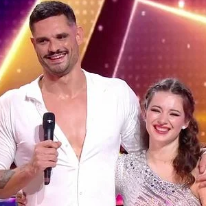 Florent Manaudou et Elsa Bois dans "Danse avec les stars", TF1+.