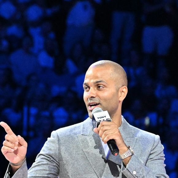 Tony Parker au match de préparation aux Jeux Olympiques Paris 2024 entre la France à la Serbie (67-79) à Decines-Charpieu, France, le 12 juillet 2024. 

© Frédéric Chambert/Panoramic/Bestimage