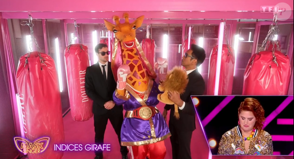 La Girafe lors du lancement de "Mask Singer 2025", le 2 mai, sur TF1