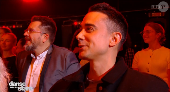 Stéphane Bern, apparition surprise de son compagnon Yori Bailleres

"Il m'a redonné confiance en l'amour" : Stéphane Bern, apparition surprise de son compagnon Yori Bailleres dans Danse avec les stars - capture d'écran TF1