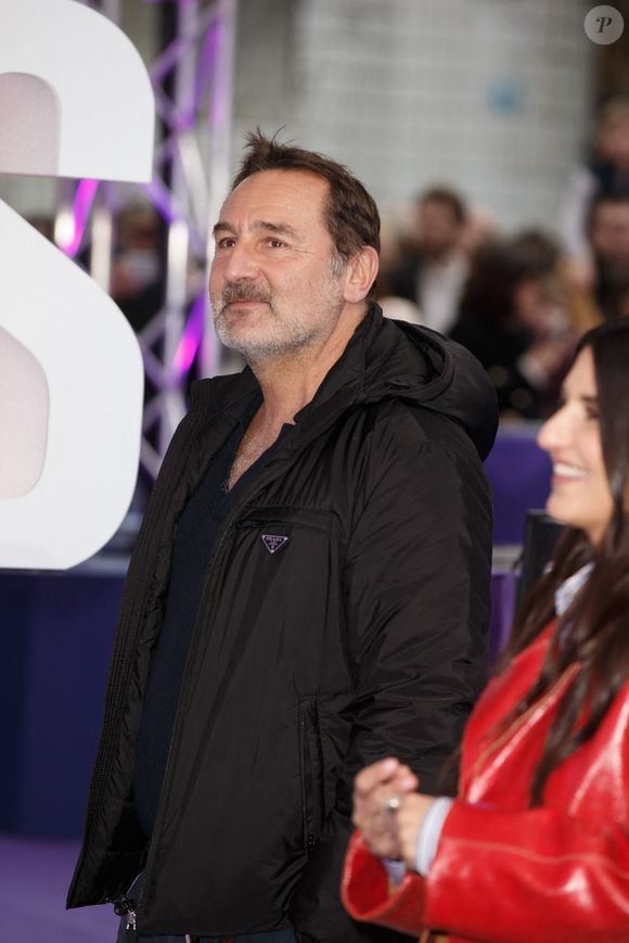 "Je réfléchis à y louer une maison en été pour y emmener mon petit garçon de 2 ans"
Gilles Lellouche à la présentation de la mini série animée "Asterix et Obelix : le combat des chefs" au Festival Séries Mania à Lille le 23 mars 2025.
© Stéphane Vansteenkiste / Bestimage