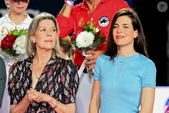 No Tabloïds - La princesse Caroline de Hanovre, sa fille Charlotte Casiraghi, son fils, né de son union avec Gad Elmaleh, Raphael, la princesse Alexandra de Hanovre, son fiancé Ben-Sylvester Strautmann, Melanie de Massy et Diane Fissore, la présidente du jumping et de la Fédération monégasque d’équitation, ont assisté à la 2eme journée du Jumping International de Monte-Carlo, le 4 juillet 2024. La compétition se déroule sur le port Hercule à Monaco, du 3 juillet au 5 juillet. La princesse Caroline, sa fille Charlotte et Diane Fissore, ont remis le 1er prix de la Longines Pro-Am Cup au profit de l'AMADE et recupéré un chèque de 20000 Euros pour l'associarion fondée en 1963 par la princesse Grace de Monaco en faveur de la protection et de l’épanouissement des enfants. C'es le binôme composé de Giacomo Paneraj (MON) et Felipe Coutinho Mendonca Nagata (BRE), pour la Team Paneraj & Partner Estate qui ont pris la première place. © Bruno Bebert/Bestimage