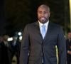 Depuis, le Guadeloupéen avait multiplié les solutions temporaires pour gérer une douleur chronique, entre strap, kinésithérapie et ostéopathie...

Teddy Riner arrivent au Palais Royal pour le dîner d'État au deuxième jour de la visite d'État du président français au Maroc, à Rabat le 29 octobre 2024. Photo par Eliot Blondet / ABACAPRESS.COM