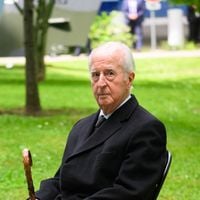 Non loin de la tour Eiffel, Edouard Balladur a vécu dans un appartement à la décoration surannée