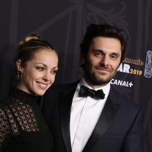 De belles confessions de la part de Pio Marmaï, qui partagent les mêmes envies que Charlotte Ranson, la mère de ses enfants

Pio Marmai et sa compagne Charlotte Ranson - Photocall de la 44ème cérémonie des César à la salle Pleyel à Paris. Le 22 février 2019
© Borde-Jacovides / Bestimage