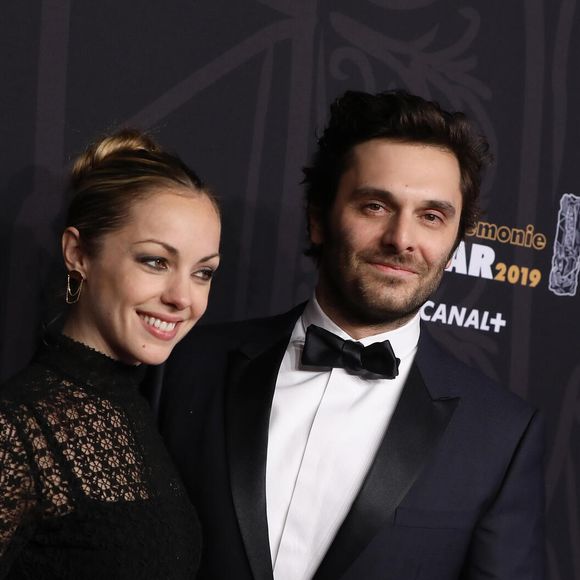 De belles confessions de la part de Pio Marmaï, qui partagent les mêmes envies que Charlotte Ranson, la mère de ses enfants

Pio Marmai et sa compagne Charlotte Ranson - Photocall de la 44ème cérémonie des César à la salle Pleyel à Paris. Le 22 février 2019
© Borde-Jacovides / Bestimage