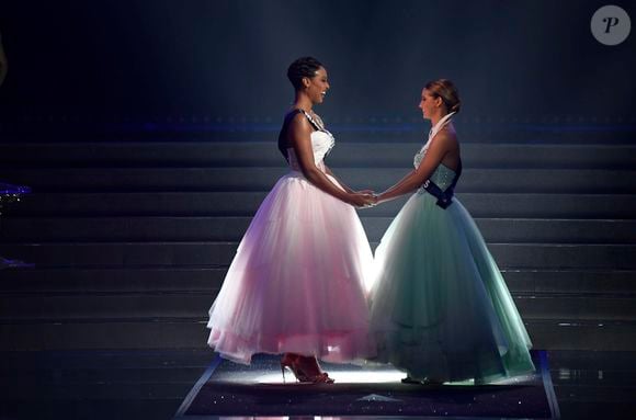 Sabah Aib, Miss Nord-Pas-de-Calais, a été élue 1ère dauphine.

Miss France 2025, sur TF1    Crédits : Pierre Billard/Sipa press via Bestimage