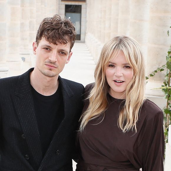 Niels Schneider a fait quelques confidences au sujet de son fils Hiro.

Niels Schneider et sa compagne Virginie Efira - 35ème édition des "Trophées ANDAM" dans les jardins du Palais Royal à Paris, France. © Christophe Clovis / Bestimage