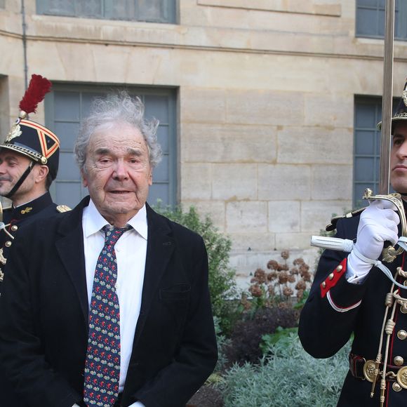 Pierre Perret - Réception de Sylviane Agacinski à l'Académie Française à Paris le 14 Mars 2024. La philosophe Sylviane Agacinski a fait son entrée ce jeudi à l’Académie française. Onzième femme de l’histoire à intégrer l’institution, elle avait été élue en juin 2023. © Bertrand Rindoff / Bestimage