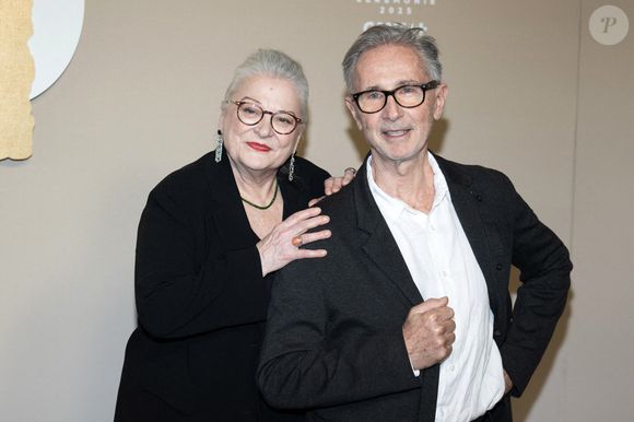 L'amie de Thierry Lhermitte a chanté sur l’introduction du titre "Meilleur souvenir" sur l’album "C’est la street mon pote" de Mac Tyer.

Josiane Balasko et Thierry Lhermitte posent dans la salle des lauréats lors de la 50ème cérémonie des César à l'Olympia le 28 février 2025 à Paris, France. Photo by David NIVIERE/ABACAPRESS.COM