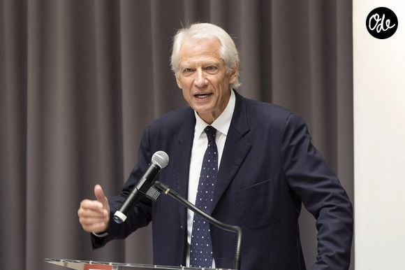 Dominique de Villepin en conférence pour les 25 ans de l'école de commerce chinoise CEIBS à Paris le 5 octobre 2019. © Jack Tribeca / Bestimage