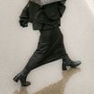 Afficher un style à la pointe de la mode en automne, c'est possible : Ces 8 combos fonctionnent à chaque fois pour accorder robes et bottes