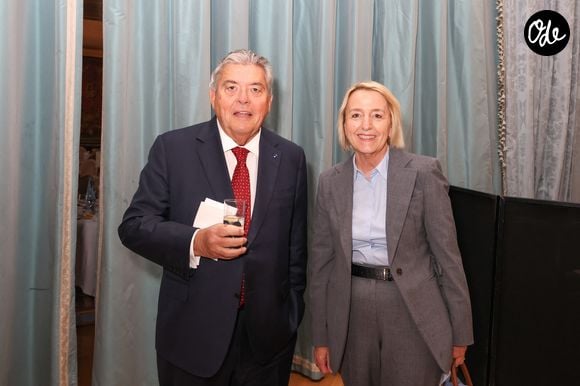 Exclusif - Pierre Dartout et Catherine Mangin - Quelques semaines après avoir ouvert la Journée de l'Assemblée nationale dédiée à l'Engagement, le samedi 11 avril 2026, M.Ladreit de Lacharrière a reçu Y.Braun-Pivet pour un prestigieux dîner du Cercle de la Revue des Deux Mondes, le 8 juin 2026. 
© Jack Tribeca / Bestimage
