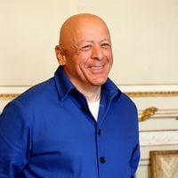 Potager privé, cuisine immense et cabine de ski : le chef Thierry Marx ouvre les portes de sa maison atypique en plein cœur de Paris