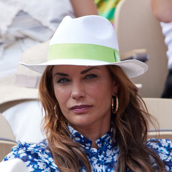 "Je souhaiterais également remercier les gendarmes et les pompiers qui m’ont prise en charge ainsi que les personnes qui m’ont secourue."

Ariane Brodier en tribunes lors des Internationaux de France de tennis de Roland Garros 2023, à Paris, France, le 8 juin 2023. © Jacovides-Moreau/Bestimage