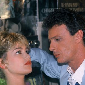 Herbert Léonard en 1987 sur le tournage du clip "Tu ne pourras jamais plus m'oublier" avec Florence Geanty
©AGENCE / BESTIMAGE