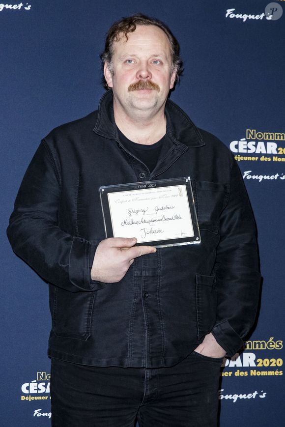 Grégory Gadebois (nomination meilleur acteur second rôle "J'Accuse") lors du photocall du "Déjeuner des Nommés de la 45ème édition des César 2020" au restaurant le Fouquet's à Paris, France, le 9 février 2020. © Olivier Borde/Bestimage