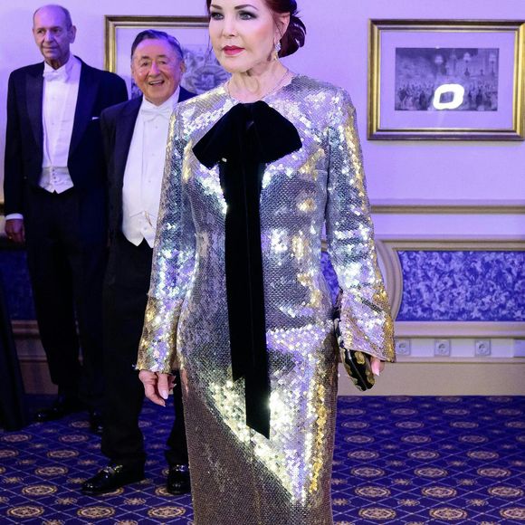 Priscilla Presley lors du Bal de l'Opéra de Vienne (Wiener Opernball) 2024 au Grand Hôtel le 8 février 2024 à Vienne, Autriche. Photo by Max Slovencik/APA/ABACAPRESS.COM