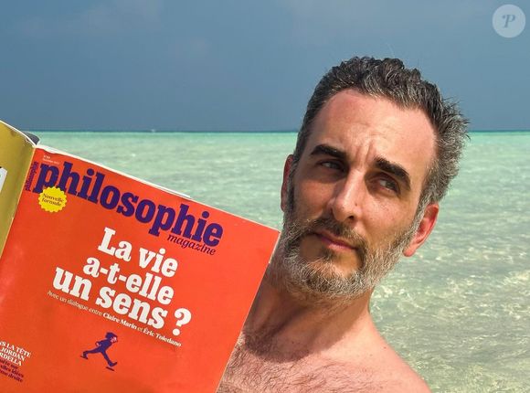 "Il y a une adolescence qui se prolonge de plus en plus tard, avec une dépendance aux parents qui se prolonge", a-t-il également ajouté

Matthieu Noël, humoriste et animateur sur France Inter.
Crédit : Instagram