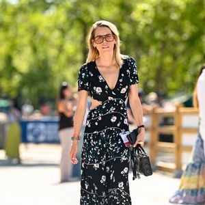 Exclusif - Tiphaine Auzière à l'espace VIP au Longines Paris Eiffel Jumping au pied de la Tour Eiffel sur le Champ-de-Mars à Paris, France, le 21 juin 2025. © Perusseau-Veeren/Bestimage