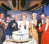 Il était l'un des visages emblématiques de l'émission culte "Tournez Manège" sur TF1

Archives - L'équipe de l'émission Tournez Manège sur le plateau de TF1 en 1987.
Crédit : AGENCE / BESTIMAGE
