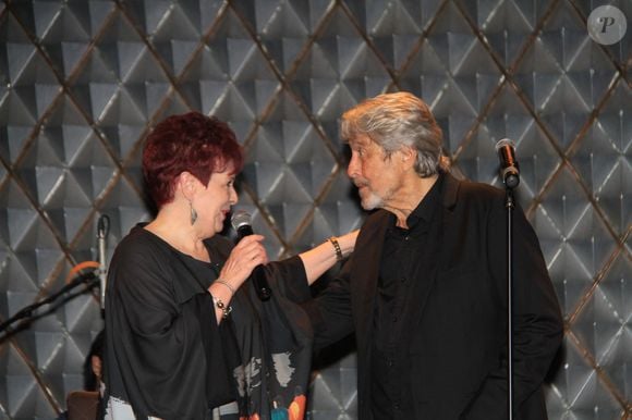 Exclusif - Fabienne Thibeault et Gilles Dreu - Le chanteur Gilles Dreu fête ses 60 ans de carrière au club "La Nouvelle Eve" à Paris le 11 mai 2022.

© Philippe Baldini / Bestimage