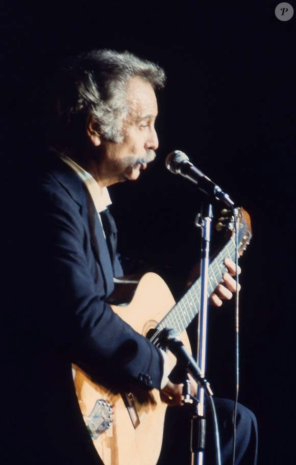 Georges Brassens 1977 - Archive Portrait. JLPPA / Bestimage