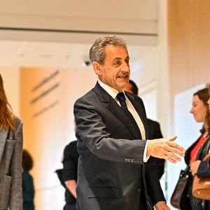 Nicolas Sarkozy et sa femme Carla Bruni - Dernier jour du procès du financement libyen de Sarkozy: ses avocats de l’ancien président vont plaider la relaxe, au tribunal de Paris, France, le 8 avril 2025. © Pierre Perusseau/Bestimage