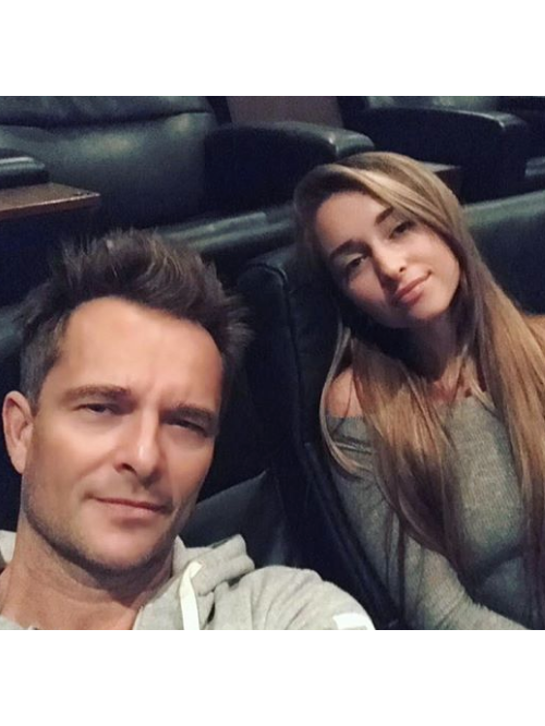 Emma Smet maman depuis un an : son père David Hallyday partage enfin le prénom mixte du petit garçon, d'origine japonaise