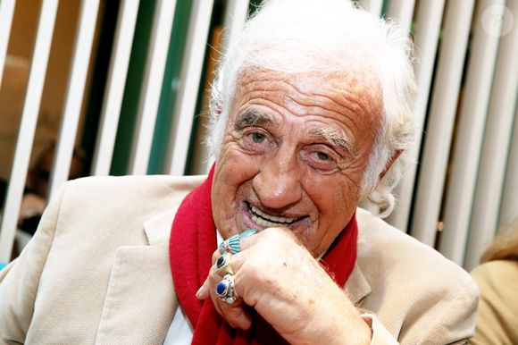 Pourtant, si l'on en croit cet article paru trois ans après sa mort, Jean-Paul Belmondo avait pourtant pris ses précautions, quelques années plus tôt, pour que ses enfants ne manquent de rien.

Jean-Paul Belmondo - A l'occasion du lancement de son nouveau livre "Mes recettes bonne humeur" (Editions du Cherche Midi), Luana Belmondo a réuni ses proches et amis épicuriens autour d'un Aperitivo concocté par le Chef Denny Imbroisi (Restaurant IDA) à Paris, le 13 octobre 2016. © Dominique Jacovides/Bestimage