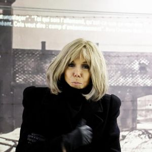 Le président Emmanuel Macron et sa femme Brigitte Macron ont visité le pavillon français. Commémorations du 80ème anniversaire de la libération du camp de concentration et d'extermination nazi d'Auschwitz-Birkenau par l'Armée rouge à Oswiecim en Pologne le 27 janvier 2025.

© Dominique Jacovides / Bestimage