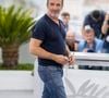 Découvrez pourquoi l'aventure hollywoodienne 

Jean Dujardin au photocall du film "Novembre" lors du 75ème Festival International du Film de Cannes, France, le 23 mai 2022. © Cyril Moreau/Bestimage