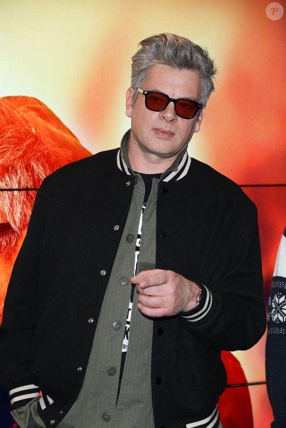 Le chanteur a déjà une idée très précise en tête et il le fait savoir. 

Benjamin Biolay - Avant-première du film "Quelques jours pas plus" au cinéma UGC Ciné Cité Les Hallesà Paris le 28 mars 2024 © Guirec Coadic / Bestimage