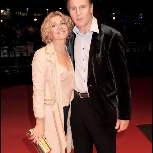 Une femme qu'il n'oubliera jamais : "Ce ne sera jamais facile d'en parler... Il m'arrive encore de croire que tout ça n'est qu'un cauchemar et que je vais la revoir un jour"

Liam Neeson et Natasha Richardson - Première du film "The Other man" au 52e festival du film de Londres  GOFF INF / BESTIMAGE