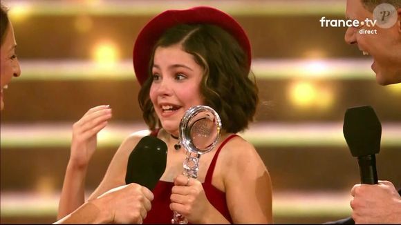 La finale de l'Eurovision Junior 2025 était diffusée sur France 4. Lou Deleuze, qui représentait la France, s'est imposée.

Capture d'écran France 4