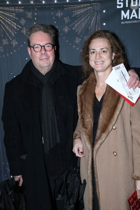 Exclusif - Douglas Kennedy (écrivain américain) et sa compagne Laure Gasparotto - Générale de la pièce "Les gens de Bilbao naissent où ils veulent" au théâtre Marigny à Paris le 19 Novembre 2024. © Bertrand Rindoff / Bestimage