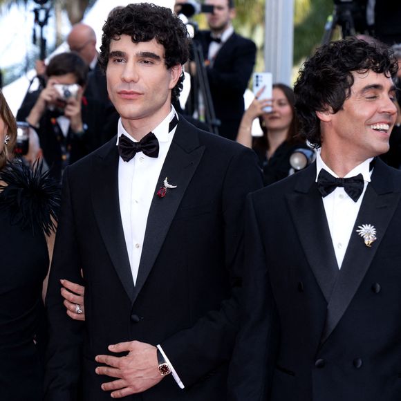 Penélope Cruz, Javier Calvó, Javier Ambrossi - Montée des marches du film " La bola negra " lors du 79ème Festival International du Film de Cannes, le 21 mai 2026. © Olivier Borde / Bestimage