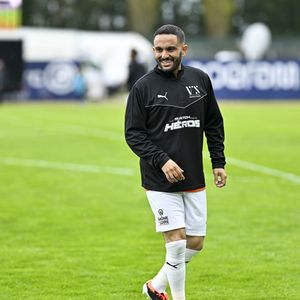 Malik Bentalha lors du match caritatif au bénéfice de l'Unicef opposant la Team Saône-et-Loire à la Team Unicef au stade Jean-Laville de Gueugnon, France, le 1er avril 2024.  © Pierre Perusseau/Bestimage